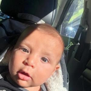 Meet your Posher, Silvia eduardo